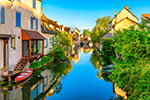 No hidden charges transportation to Chartres - direct shuttle from Paris airports