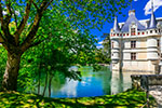 Thumbnail: Loire Valley vineyards - luxury day trips with Easy Go Shuttle