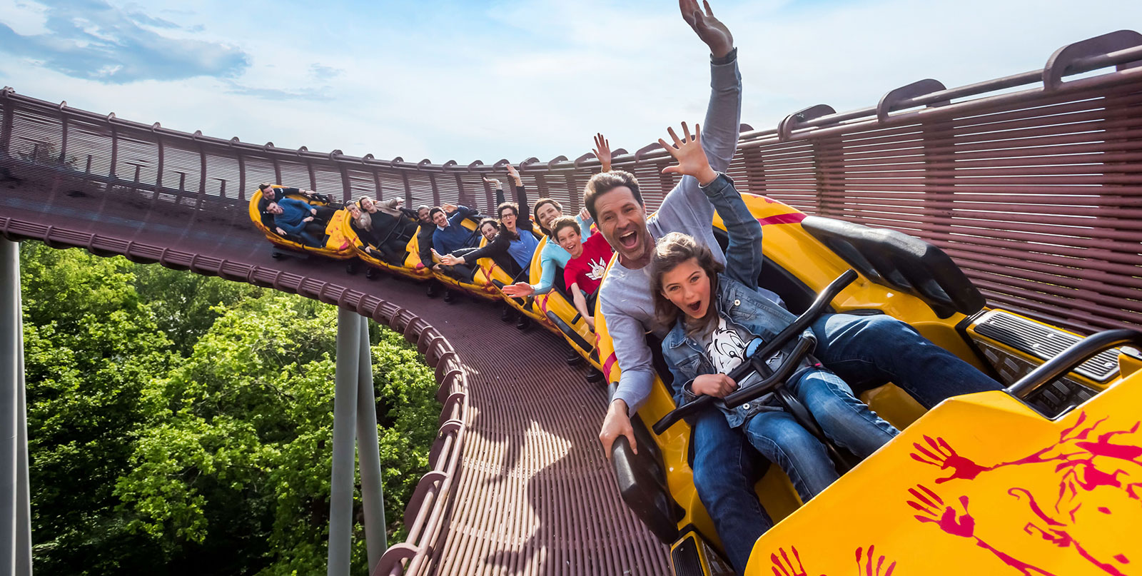 Luxury shuttle service from Paris airports to Parc Astérix - Comfortable Easy Go Shuttle transportation with English speaking drivers