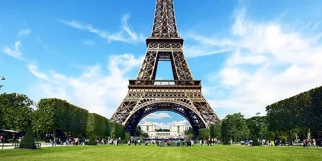CDG Airport to Paris