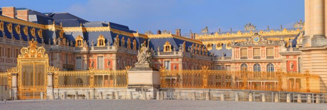 How to get from Charles de Gaulle to Versailles?