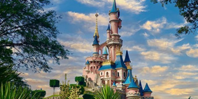 Disneyland Paris Transfers Easy Go Shuttle Disneyland Paris Transfers Easy Go Shuttle